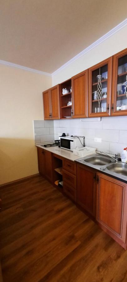 Bastya Apartmanhaz Sárvár Exterior foto